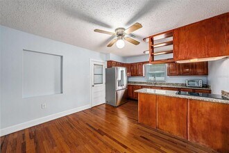 213 N Lincoln Ave in Tampa, FL - Building Photo - Building Photo