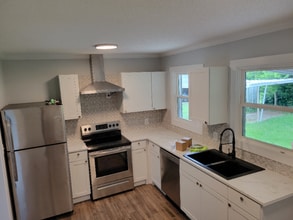 812 Pauline St in Newberry, SC - Foto de edificio - Building Photo