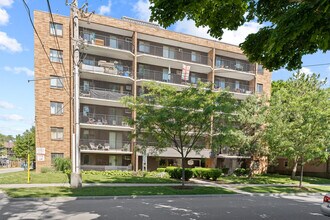 3576 Peter St in Windsor, ON - Building Photo - Building Photo