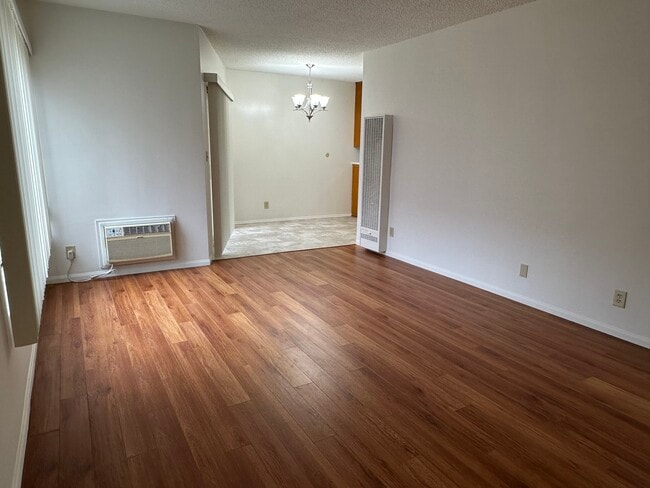 1009 N Hayworth Ave in West Hollywood, CA - Building Photo - Building Photo