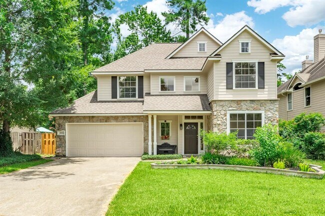 property at 203 W Sundance Cir