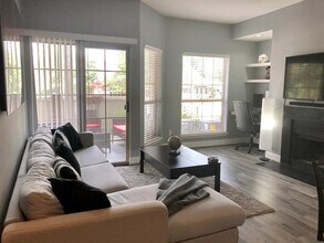 3906 Penderview Dr in Fairfax, VA - Building Photo - Building Photo