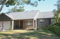 1006 Maple Ln in Davis, CA - Building Photo - Building Photo