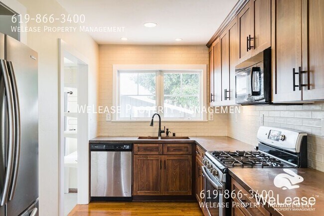 property at 527 Bonito Ave