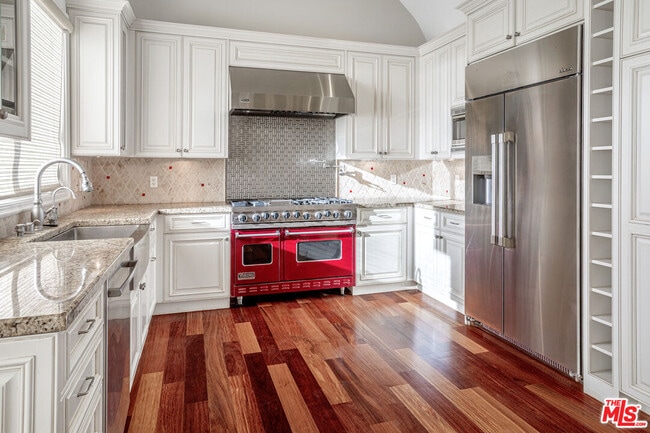 318 26th St in Hermosa Beach, CA - Building Photo - Building Photo