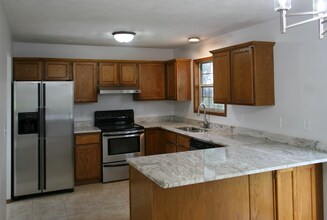 8918 E Hurst St in Wichita, KS - Building Photo - Building Photo