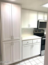 1021 S Greenfield Rd in Mesa, AZ - Building Photo - Building Photo