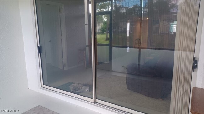 716 Landover Cir in Naples, FL - Building Photo - Building Photo