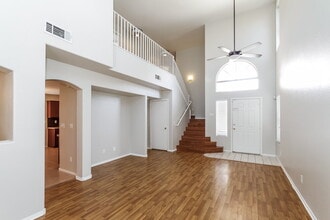 4701 Cliff Breeze Dr in North Las Vegas, NV - Building Photo - Building Photo