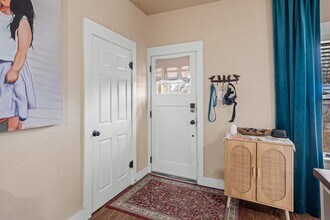 312 Lytle St in Kerrville, TX - Building Photo - Building Photo