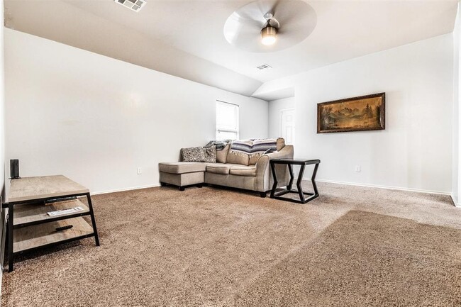 4512 SE 81st St in Oklahoma City, OK - Foto de edificio - Building Photo