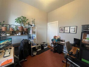 61 Adams St, Unit #3 in Somerville, MA - Building Photo - Building Photo