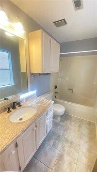 7 White Oak Dr photo'