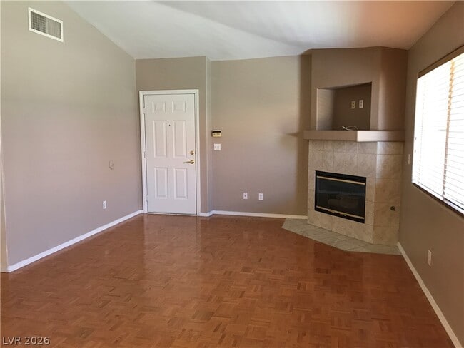 381 Manti Pl in Henderson, NV - Building Photo - Building Photo