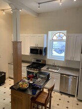 106 Central St, Unit #1 in Somerville, MA - Building Photo - Building Photo