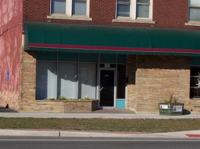209-219 E Main St in Benton Harbor, MI - Building Photo - Building Photo