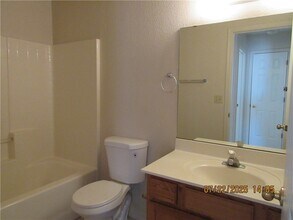3285 N Central St in Kingman, AZ - Foto de edificio - Building Photo