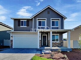 342 Smith Dr in Enumclaw, WA - Building Photo