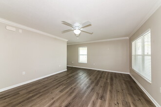 1918 Peaceful Palm St in Ruskin, FL - Building Photo - Building Photo