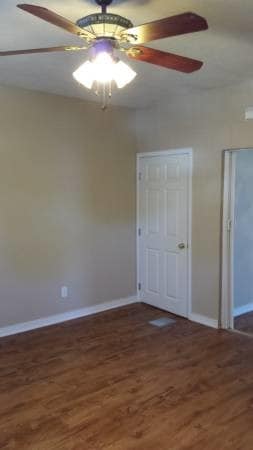 property at 7 N Penn St