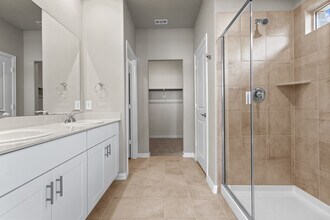 6649 Valley Lake Ln in Crowley, TX - Building Photo - Building Photo