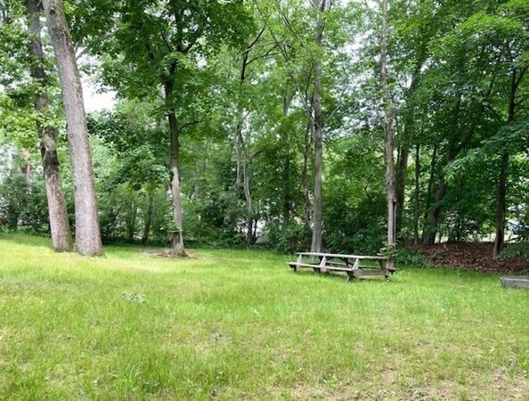 7 Harding Rd in Natick, MA - Building Photo - Building Photo