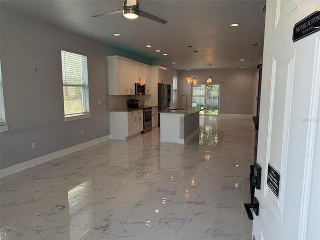 1821 E Eskimo Ave in Tampa, FL - Building Photo - Building Photo