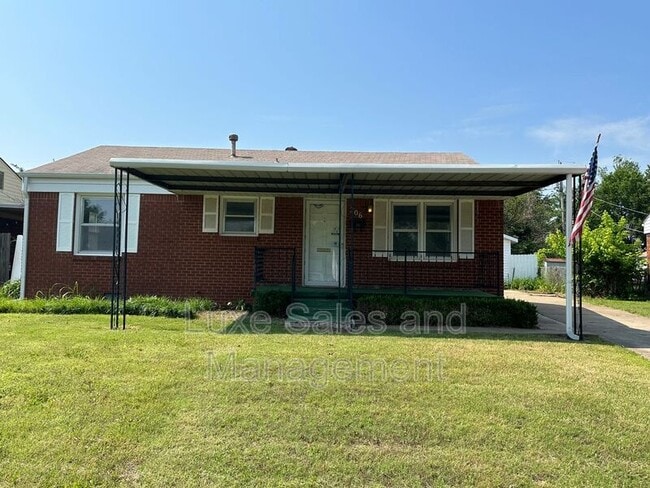 206 E Myrtle Dr in Midwest City, OK - Building Photo - Building Photo