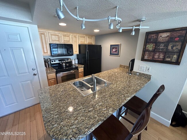 450 N Arlington Ave in Reno, NV - Building Photo - Building Photo