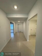 2073 Lasso Loop in Eagle Lake, FL - Foto de edificio - Building Photo