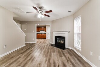 1607 Central Trails Dr in Southaven, MS - Building Photo - Building Photo