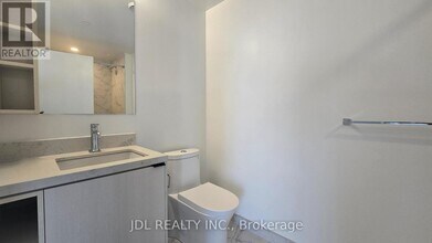 252 Church St in Toronto, ON - Building Photo - Building Photo