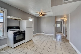 605 Nino Aguilera St in El Paso, TX - Building Photo - Building Photo