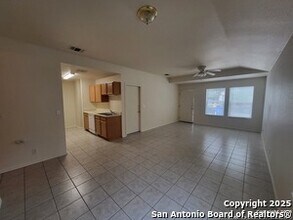 7963 M G Rd in San Antonio, TX - Building Photo - Building Photo