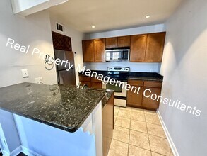 4727 Jarboe St in Kansas City, MO - Building Photo - Building Photo