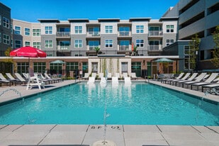 Rosera Wesmont in Wood Ridge, NJ - Building Photo