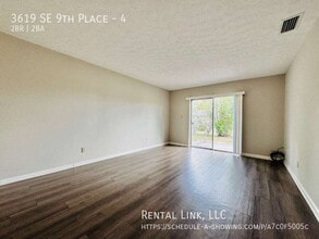 3619 SE 9th Pl, Unit 4 in Cape Coral, FL - Building Photo - Building Photo