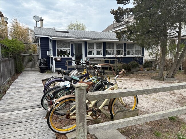 property at 177 Wilmot Rd