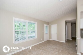 2233 Newbury Rd in Norcross, GA - Foto de edificio - Building Photo