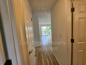 412 Pearl St in Oregon City, OR - Building Photo - Building Photo