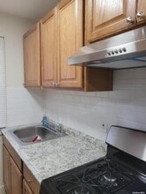 1 Hemlock Dr-Unit -162 in Bay Shore, NY - Building Photo - Building Photo