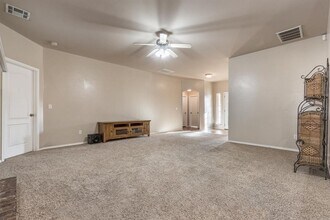 2201 NW 155th St in Edmond, OK - Building Photo - Building Photo