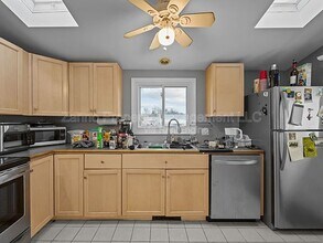 22-23 Third School St in Bristol, RI - Building Photo - Building Photo