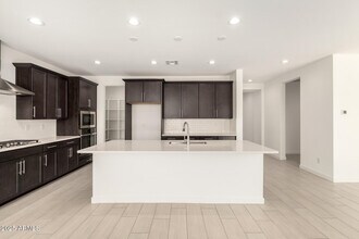 16547 Avenida del Sol W in Surprise, AZ - Building Photo - Building Photo