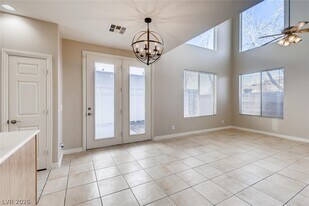 8318 Hampshire Bay St in Las Vegas, NV - Building Photo