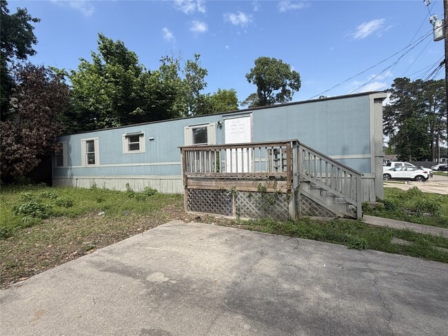 16926 W Hammon in Montgomery, TX - Building Photo - Building Photo