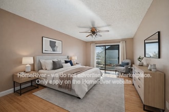 18 Woodhill St in Franklin Township, NJ - Building Photo - Building Photo