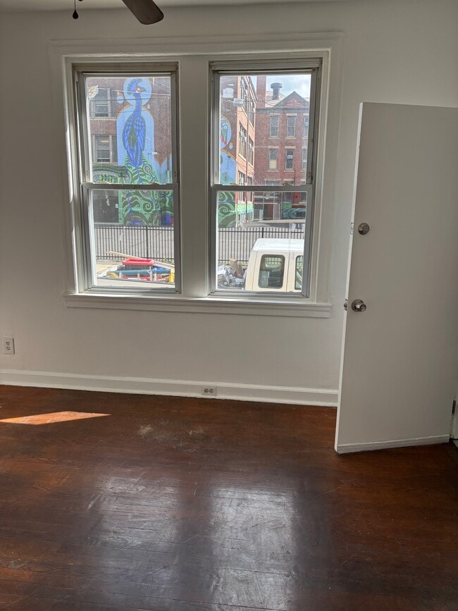6019 Hazel Ave, Unit 1st Floor in Philadelphia, PA - Building Photo - Building Photo