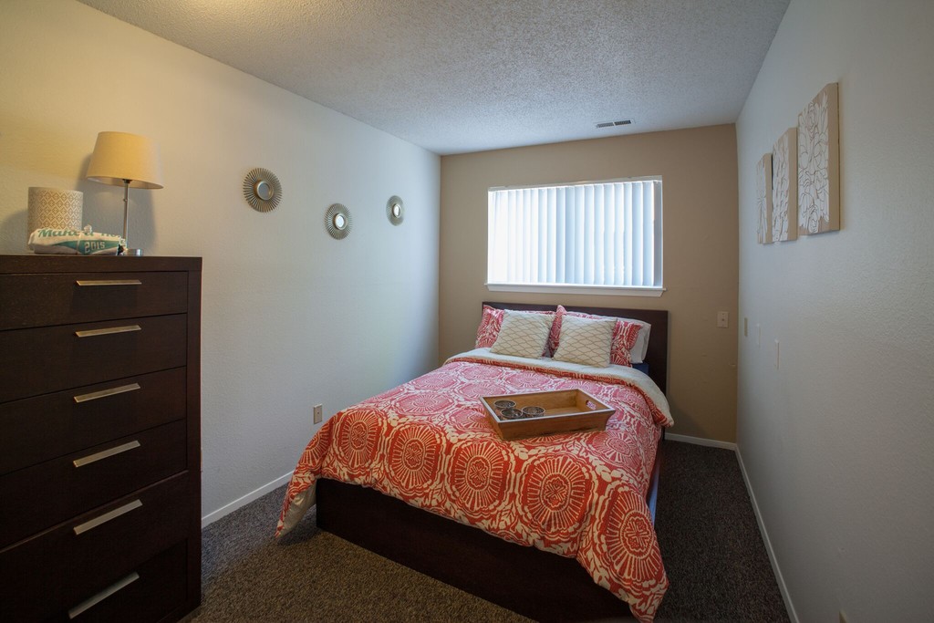 Hawks Pointe Apartments Lawrence, KS Apartments For Rent