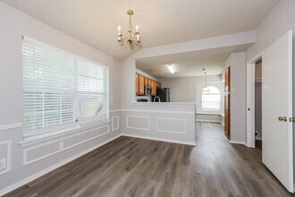 1704 Spicewood Trail in Fort Worth, TX - Building Photo - Building Photo